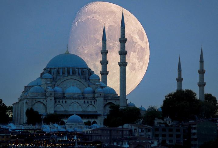 En Yakın Kandil Gecesi ve Tarihleri