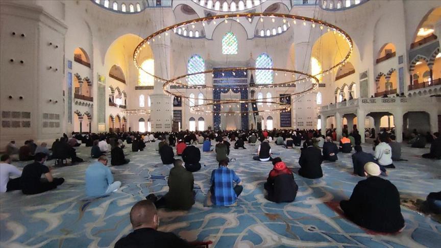 26 Eylül 2025 Cuma Namazı Vakitleri ve İlgili Dini Bilgiler