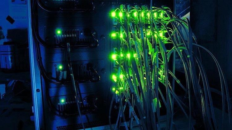 Afganistan'da Internet Kesintisi ve Uçuşlara Etkisi