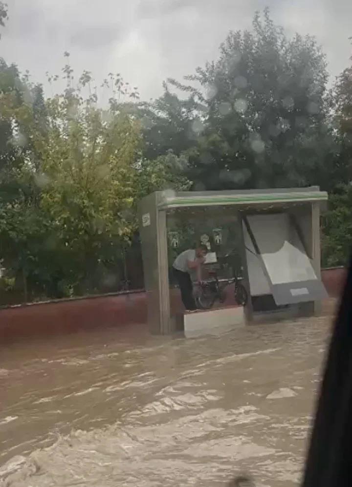 Ankara'da Sağanak Sonrası Kademe Kademe Ulaşımdaki Zorluklar