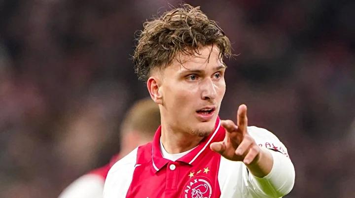 Beşiktaş, Young Hollanda Yıldızı Mika Godts İçin Resmi Teklife Hazırlanıyor