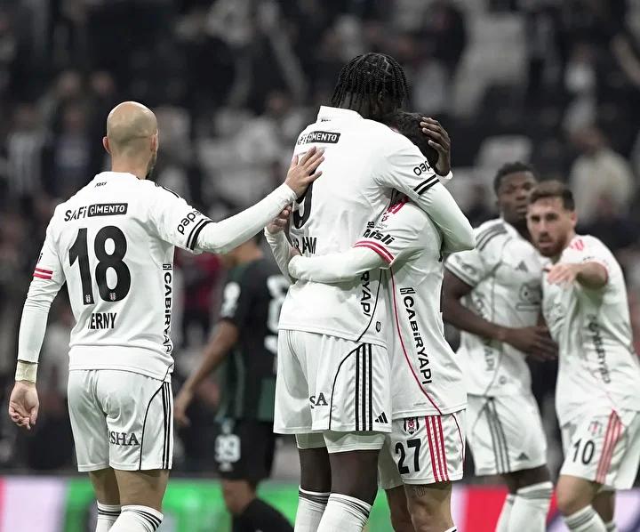 Beşiktaş'ta Abraham Sakatlığı ve Derbi Öncesi Endişe