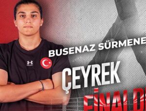 Busenaz Sürmeneli, Liverpool’da Dünya Boks Şampiyonası’nda Çeyrek Finale Yükseldi