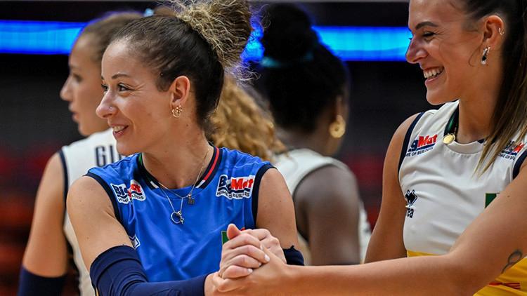 Daniele Santarelli ve Eşi Monica De Gennaro Hakkında Detaylar