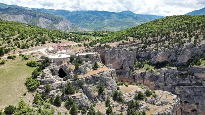 Doğal Harika: Ardanuç'un Cehennem Deresi Kanyonu'nun Sırları