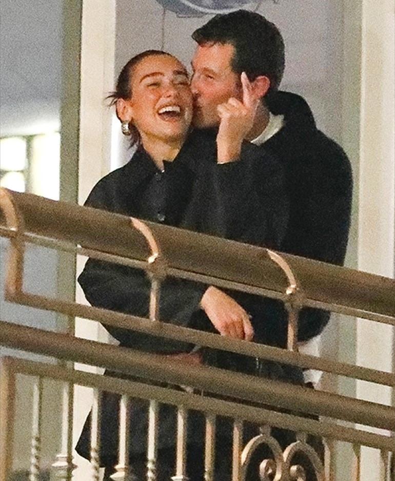 Dua Lipa ve Callum Turner'ın İş Birliği ve Aile Planları