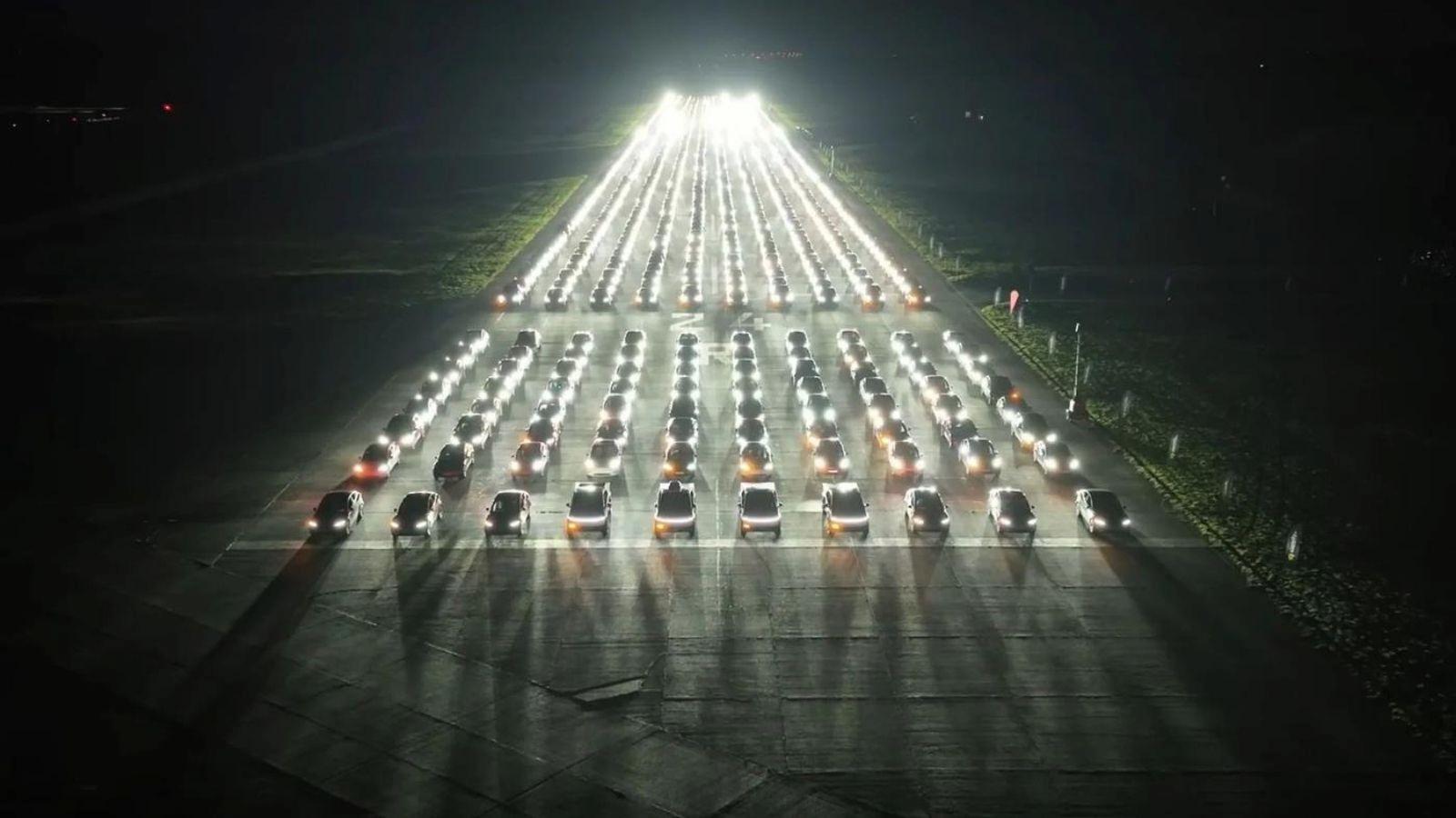 Tesla Light Show’un Mucizesi ve Organize Edilişi