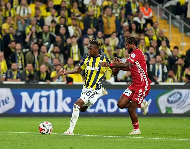 Fenerbahçe - Antalyaspor Maçında Kritik Penaltı Anı ve Talisca'nın Golü