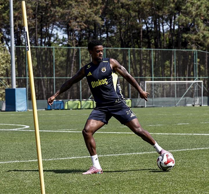 Fenerbahçe, Trabzonspor Maçı Öncesi Potential İdman Rutinleri ile Hazırlıklarını Sürdürüyor