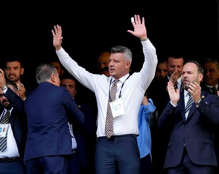 Fenerbahçe'de Tedesco Dönemi Belirsizlik İçinde Sona Yaklaşıyor