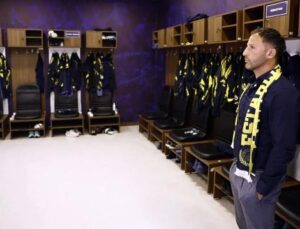 Fenerbahçe’de Yeni Teknik Direktör Domenico Tedesco Resmen Açıklandı