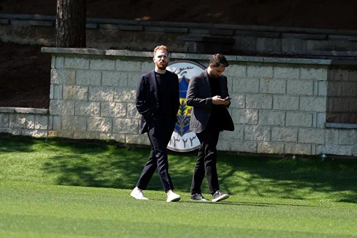 Fenerbahçe'de Yönetimde Değişiklik Rüzgârı