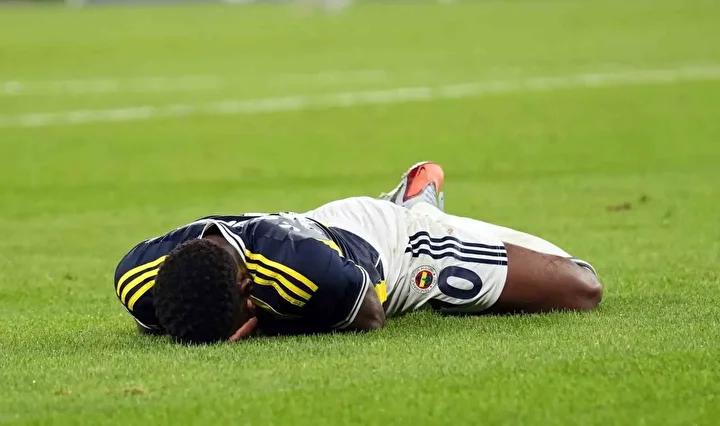 Fenerbahçe'nin Golcüsü Jhon Duran'ın Sakatlık Durumu Güncellendi