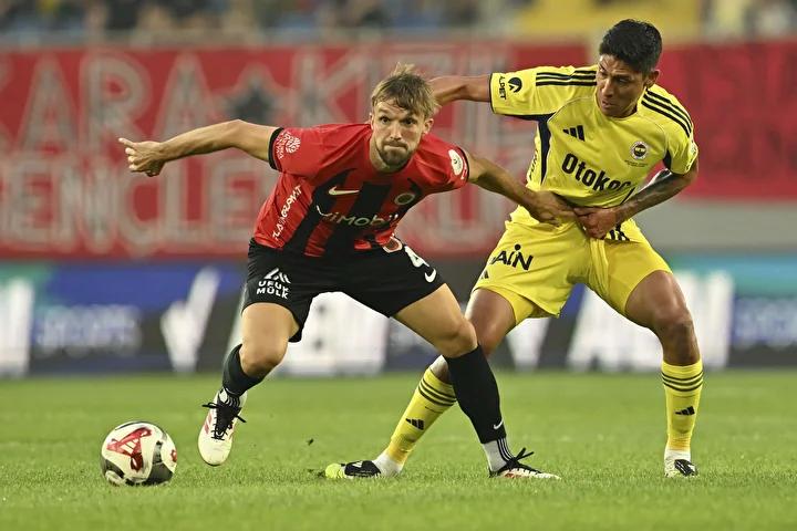 Fenerbahçe'nin Süper Lig Hazırlıkları ve Edson Alvarez'in Dönüşü