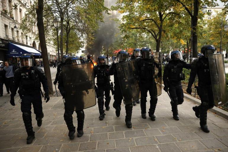Protesto Sırasında Yaşanan Olaylar ve Müdahale
