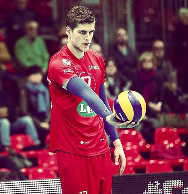 Fransız Voleybolcu Trevor Clevenot’un Güncel Durumu ve İlişkileri