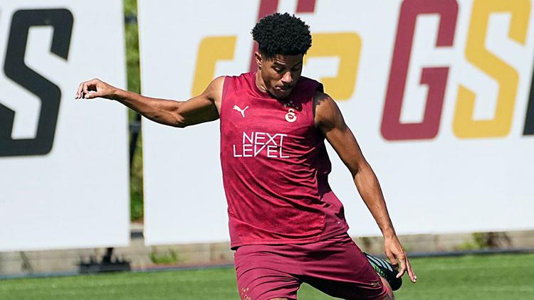 Galatasaray Futbol Ekibi Hazırlıklarına Devam Ediyor