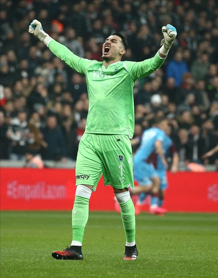 Galatasaray'a Transfer Olan Uğurcan Çakır'dan sonra genç kaleciyi gündeme getirdiler