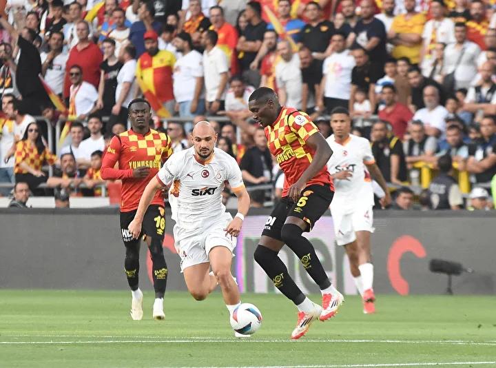 Galatasaray'da Transfer Hareketliliği: Kutucu Göztepe Yolunda