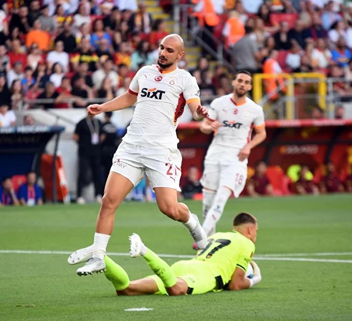 Galatasaray'ın Golcüsü Kutucu'ya Göztepe İlgi Gösterdi