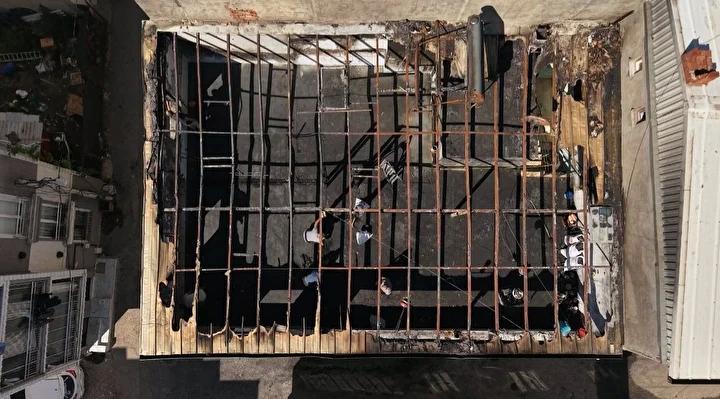 Gürsu'daki Yangında Çocuk ve Babaanne Paniğe Kapıldı, Kurtarılma Anları Güvenlik Kamerasıyla Kaydedildi