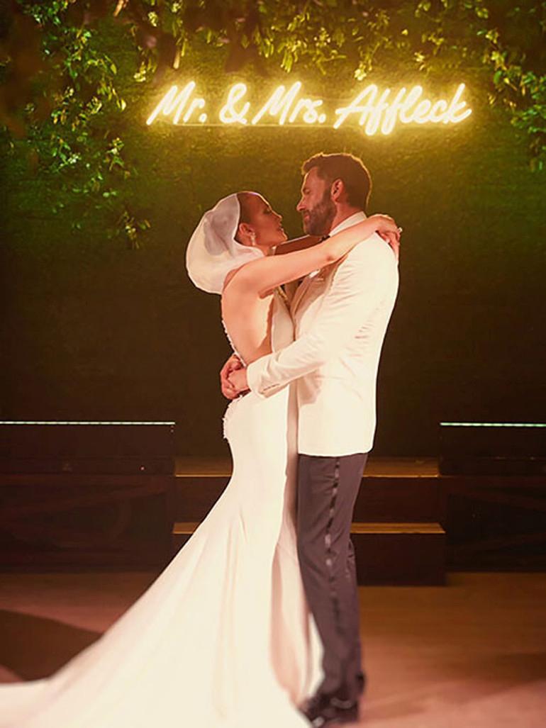 İki Dilek Arasında Kalan Aşk: Jennifer Lopez ve Ben Affleck'in Hikayesi