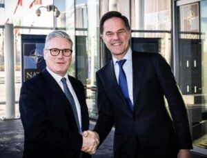 İngiltere ve Hollanda Liderleri, Uluslararası Gelişmeleri Masaya Yatırdı