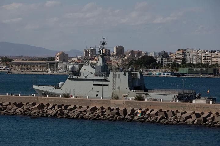 İspanyol Deniz Gücü Akdeniz’de İnsanitarian Operasyona Hazırlanıyor