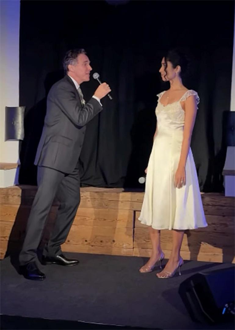 Joan Collins'in Oğlunun Düğünündeki Büyüleyici Anlar ve Aile Efsaneleri