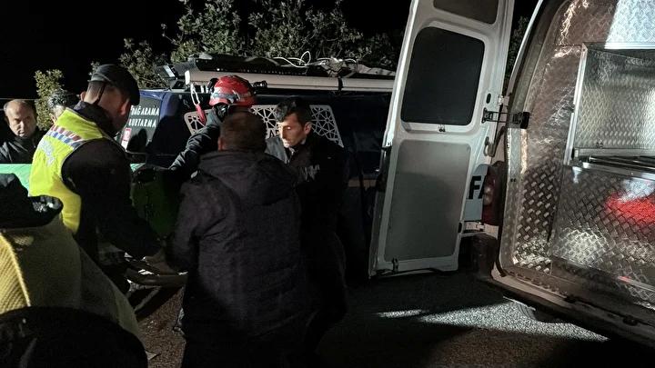Kayıp Otobüs Kazası: 4 Kişi Uçurumdan Yukarı Çıkarıldı ve Olayın Detayları