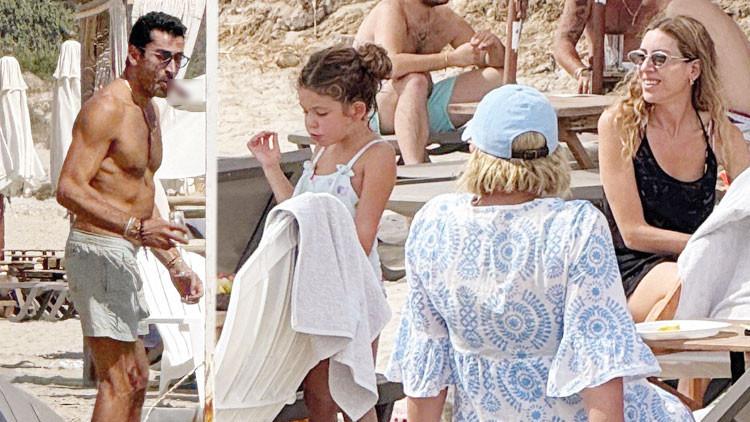 Ünlü oyuncu Kenan İmirzalıoğlu, geçtiğimiz günlerde eşi Sinem Kobal ve kızlarıyla birlikte özel bir plajda görüntülendi.