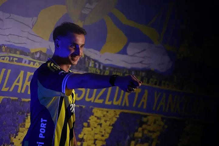 Fenerbahçe'nin Kerem Aktürkoğlu'nu Transfer Etmesiyle Ortaya Çıkan Gelişmeler