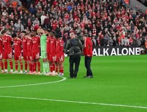 Liverpool, Giovanni Leoni Antrenmanında Şok Haberle Sarsıldı