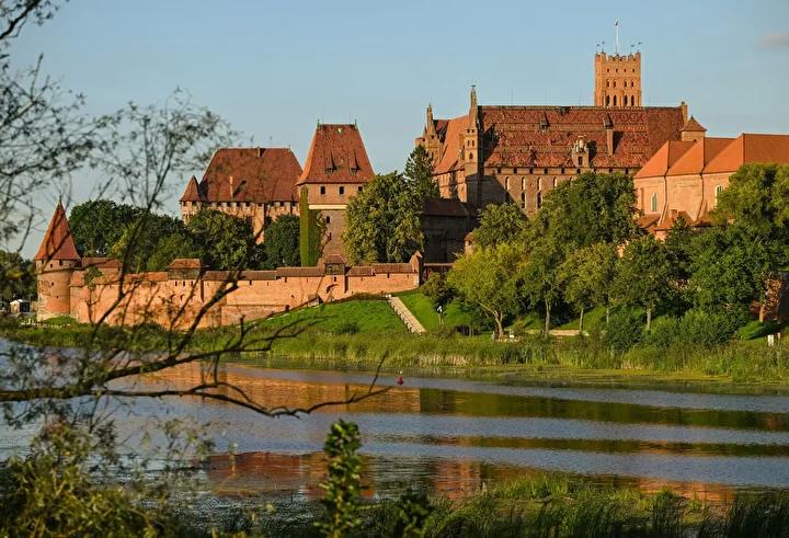 Malbork Kalesi'nin Muazzam Tarihi ve Mimari Özellikleri
