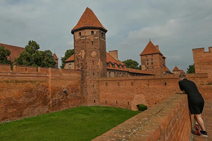 Malbork Kalesi'nin Muazzam Tarihi ve Mimari Özellikleri