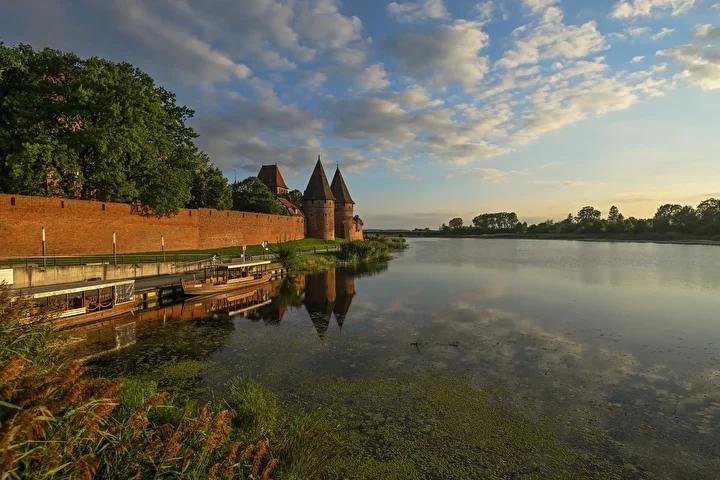 Malbork Kalesi'nin Muazzam Tarihi ve Mimari Özellikleri