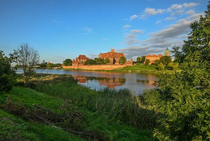 Malbork Kalesi'nin Muazzam Tarihi ve Mimari Özellikleri