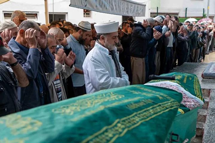 Manisa Salihli'de Trajik Kaza Sonrası Cenaze Törenleri Düzenlendi