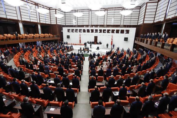 Gündemde Hangi Başlıklar Var?