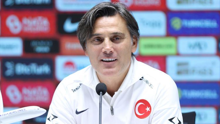 Montella, İspanya Karşılaşmasına Hazırlanırken Gurur Duyduğu Türk Vatandaşlığı Üzerinde Duruyor