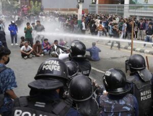 Nepal’de Sosyal Medya Yasağı ve Protestoların Derinleştiği Günler