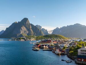 Norveç’in Sessiz Sakinlikteki Keşfi: Terkedilmiş Balıkçı Köyleri ve Doğa Harikaları