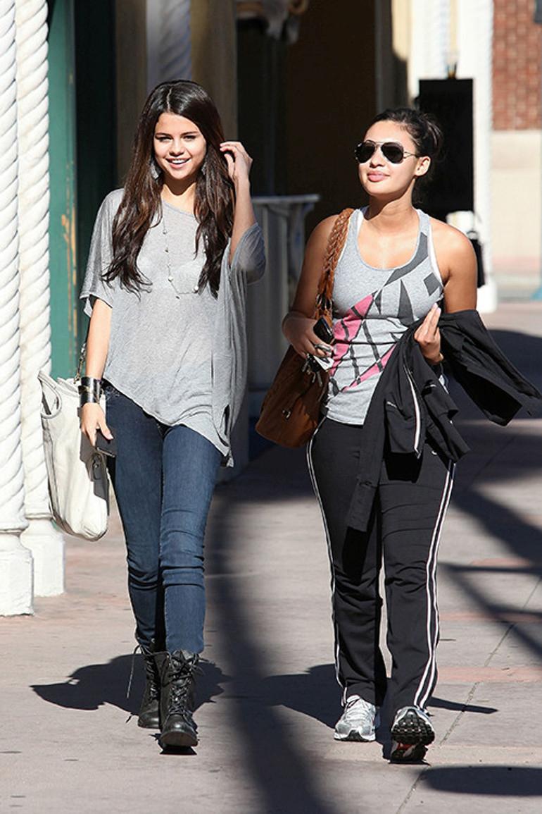 Selena Gomez ve Francia Raisa'nın Duygusal Hikayesi: Düğün, Bağış ve Dostluk Sarmalı