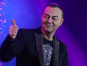 Serdar Ortaç, Konser sırasında unutkanlık anlarıyla gündemde