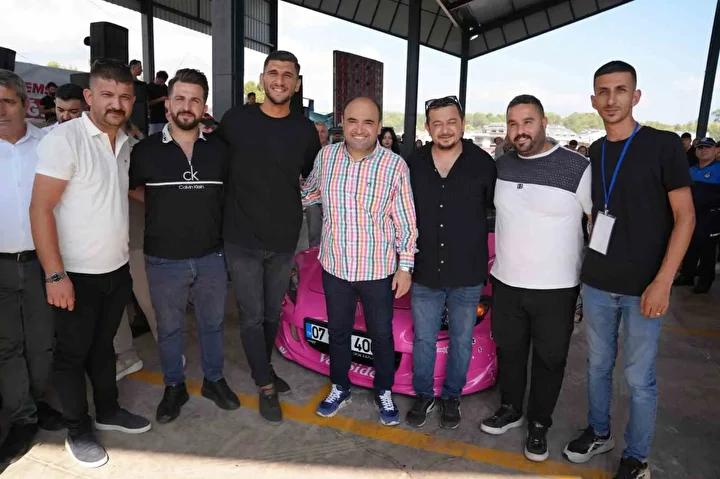 Seydikemer Oto-Fest ile Otomobil Tutkunlarını Bir Araya Getirdi