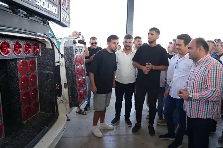 Seydikemer Oto-Fest ile Otomobil Tutkunlarını Bir Araya Getirdi