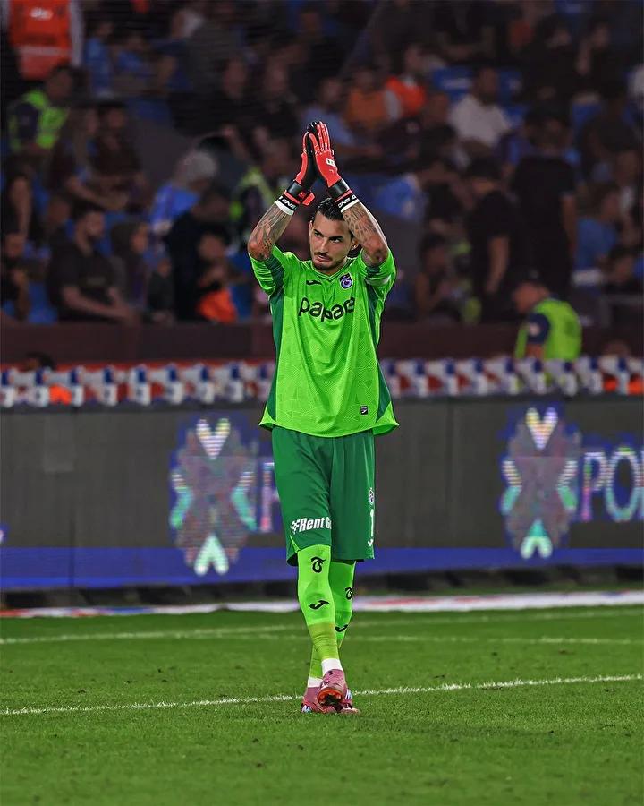 Trabzonspor'un Kaleci Transferinde Son Durum: Andre Onana Yolda mı?