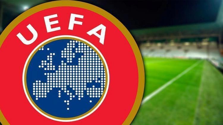 Galatasaray ve Fenerbahçe'nin UEFA Kadro Listeleri Güncelleniyor