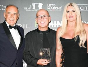 Venedik’te Ferzan Özpetek’e Üstün Sanat Ödülü Takdim Edildi