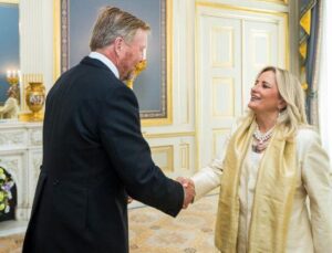 Yazgan’ın Hollanda’daki Resmi Görevi ve Kardeşlik Töreni